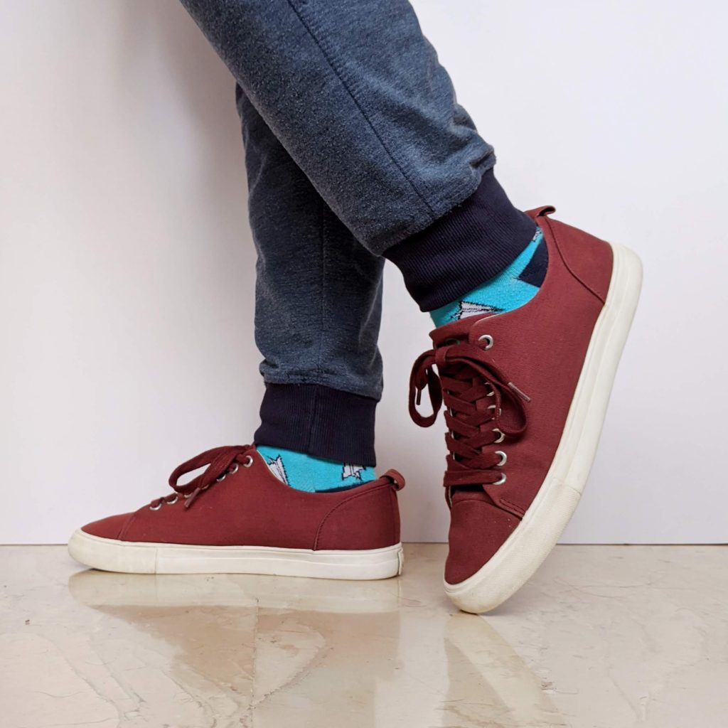 Canvas Sneakers with Joggers