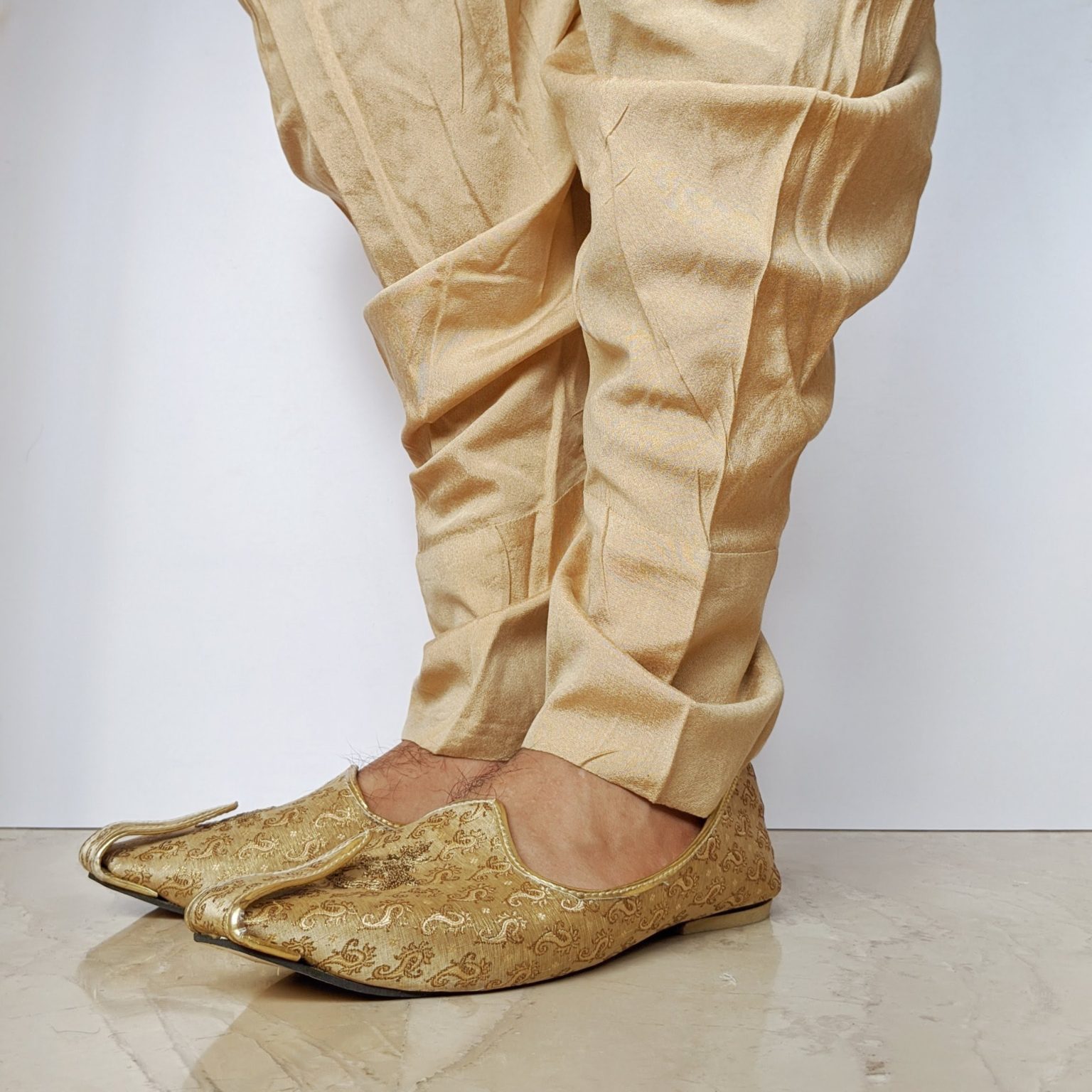 The Right Shoes To Wear With Kurta Pajama The Shoestopper