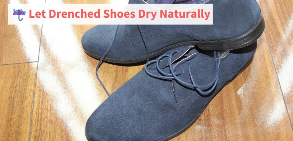 doorweekte Schoenen op natuurlijke wijze laten drogen
